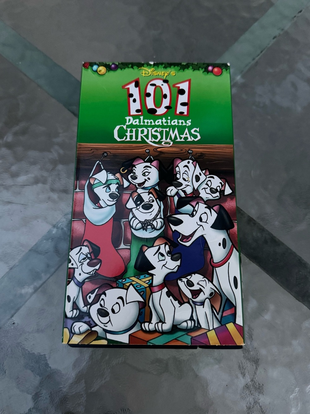 VTG 101 Dalmatians VHS Christmas Tape - Disney VHS tapes